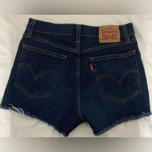 Levi’s High Rise Denim Shorts Size 28